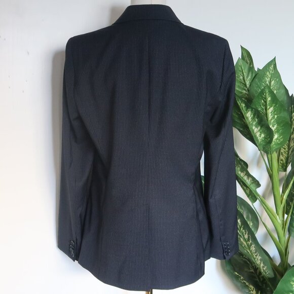 Brooks Brothers 100% Wool Navy Pinstripe Blazer Women’s Classic Office Size 6 - Picture 4 of 10